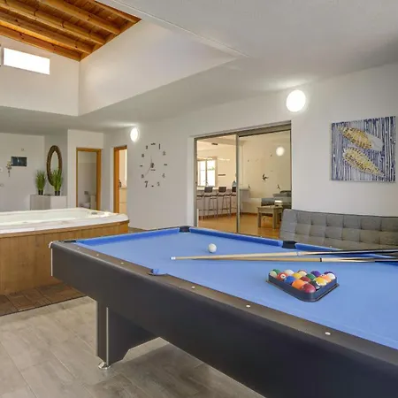 Luxury Cindy Caleta De Fuste