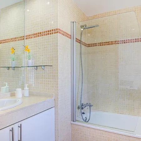 Luxury Cindy * カレタ・デ・フステ